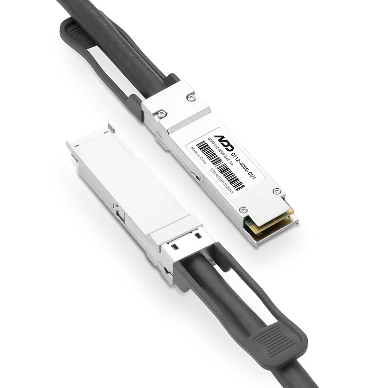 Cablu QSFP 400G NADDOD pentru DGX SPARK 3 Cablu QSFP 400G NADDOD pentru DGX SPARK